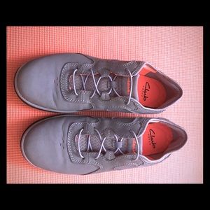 Grey Clark’s sneaker